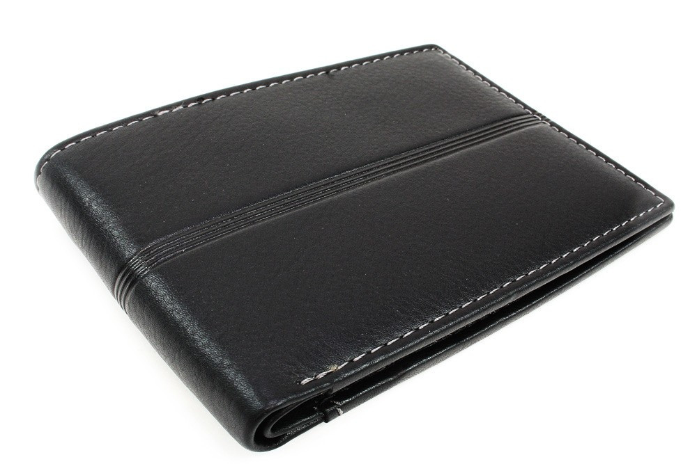 Čierna kožená pánska peňaženka Solveig