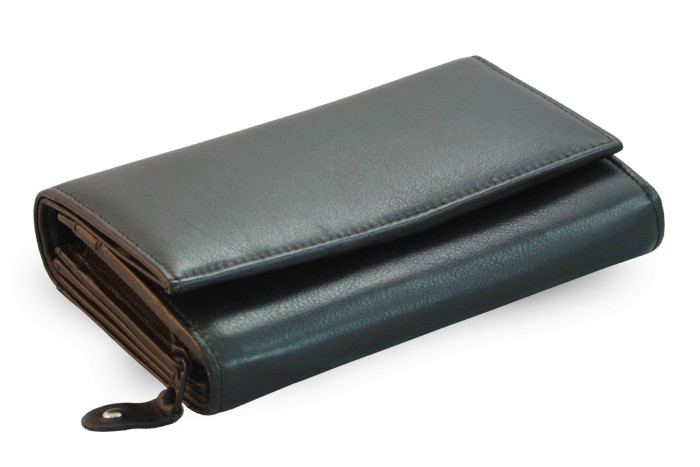 Čierna dámska kožená peňaženka Chloen