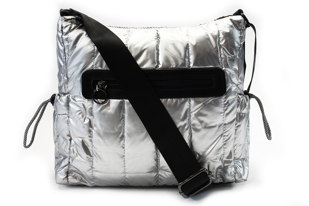 Stříbrná prošívaná dámská zipová crossbody kabelka Avra