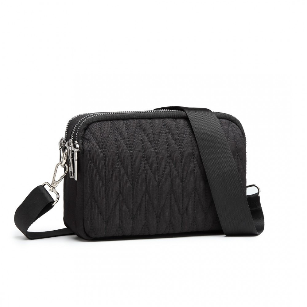 Černá prošívaná crossbody dámská kabelka Chrysi
