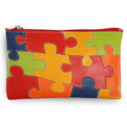 Farebná kožená dámska etue s motívom puzzle Kaylee