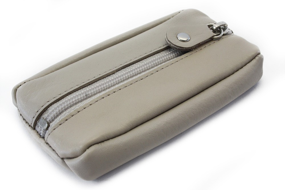 Šedá kožená kľúčenka so zipsovým vreckom Lana