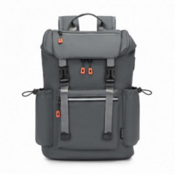 Tmavosivý batoh s USB portom a vreckom na notebook Wynne