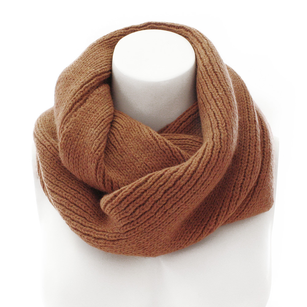 Hnedý pletený dámsky nákrčník Rivera