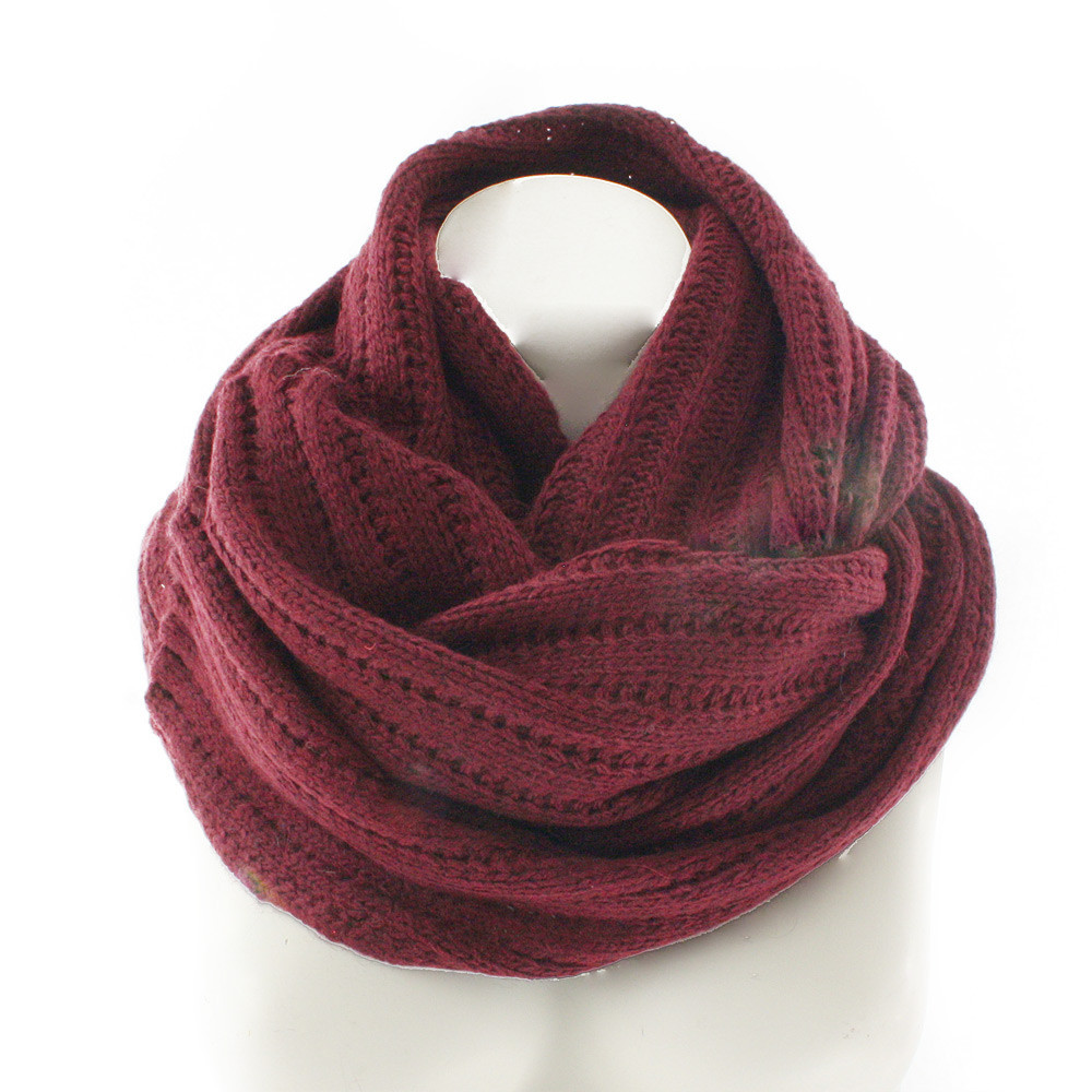 Vínovo červený pletený dámsky nákrčník Makoto
