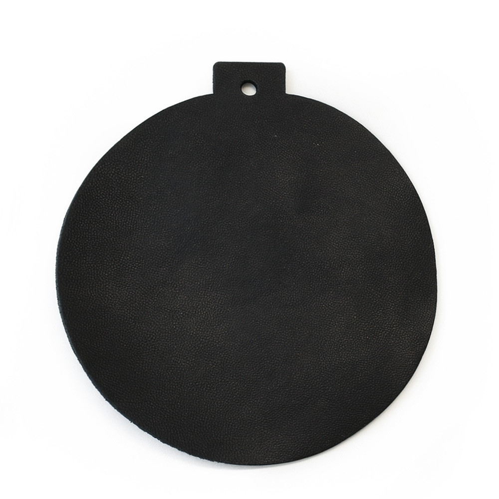 Čierna vianočná ozdoba banka Inoue