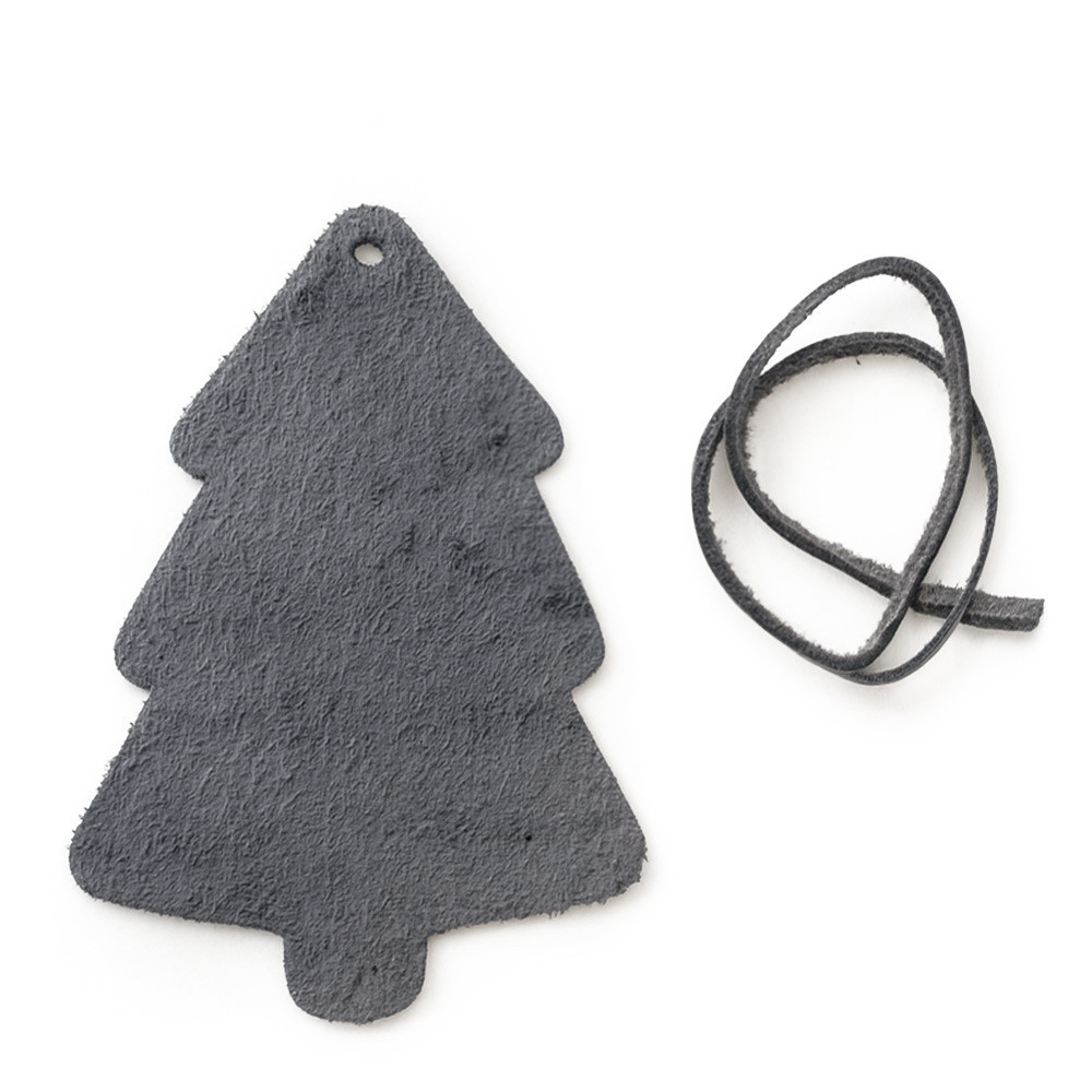 Tmavě stříbrná vánoční ozdoba stromeček Yevheniy