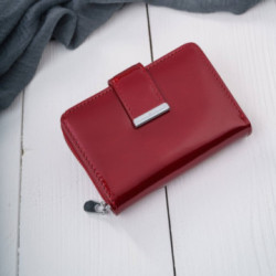 Červená dámska lakovaná kožená peňaženka Dorothy