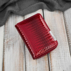 Červená dámska malá kožená peňaženka s motívom croco Sandra