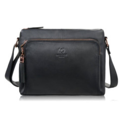 Čierna dámska kožená crossbody kabelka Jacomina
