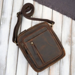 Tmavo hnedý pánsky kožený crossbag Tomislav