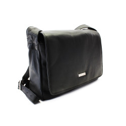 Čierna dámska kožená klopnová kabelka Emalien