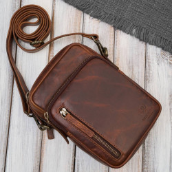 Hnedý pánsky kožený crossbag Lochin