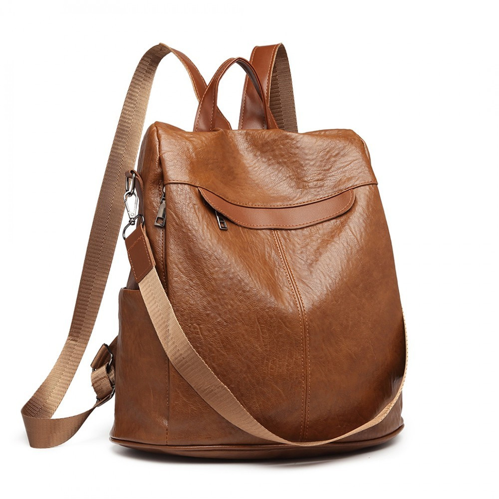Hnedý elegantný moderný batoh taška Veda