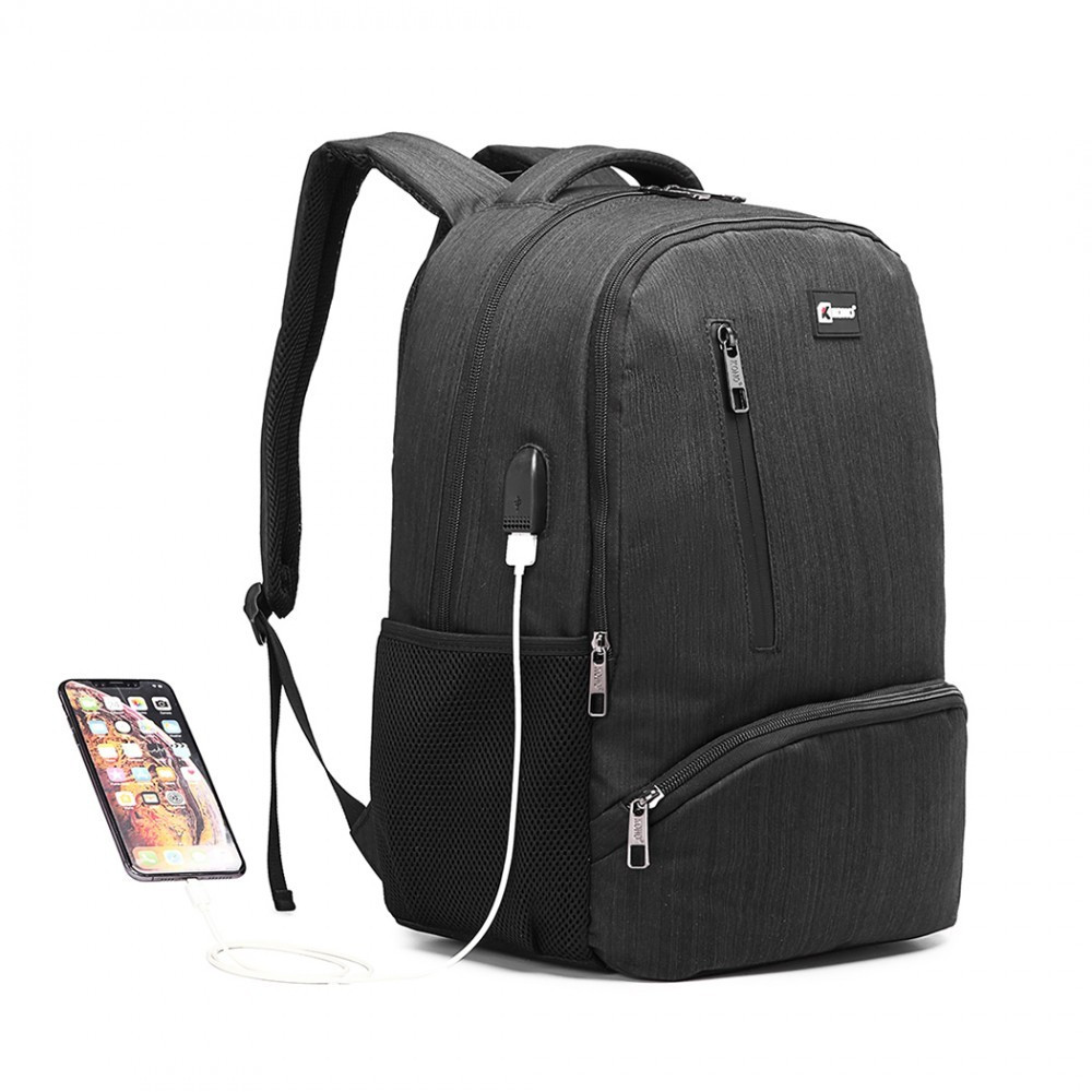 Čierny vodeodolný batoh s USB portom Deidre