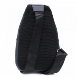 Tmavo modrý športový batoh cez telo Destan