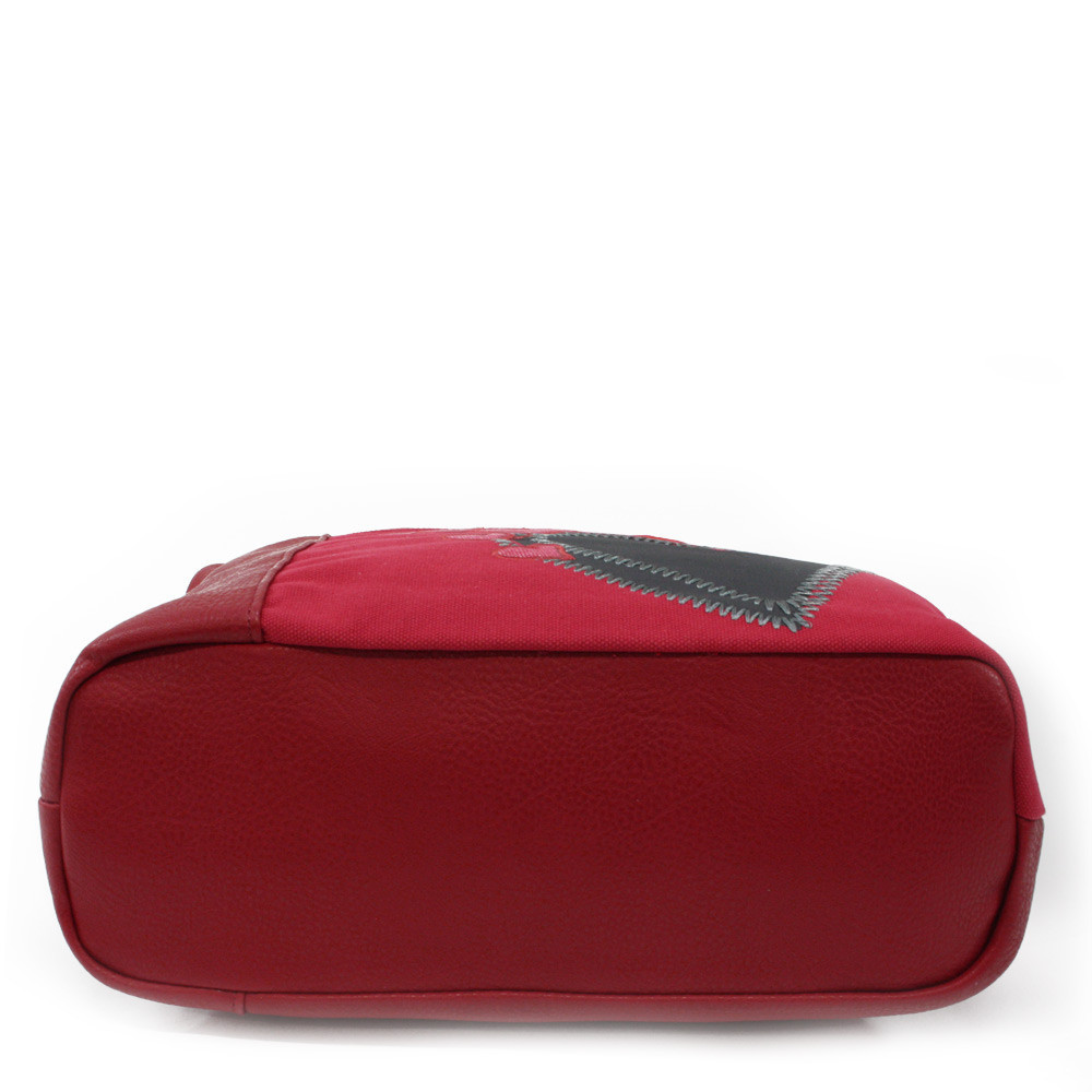 Červená dámská kabelka s dvojitou klopnou Zagrewa